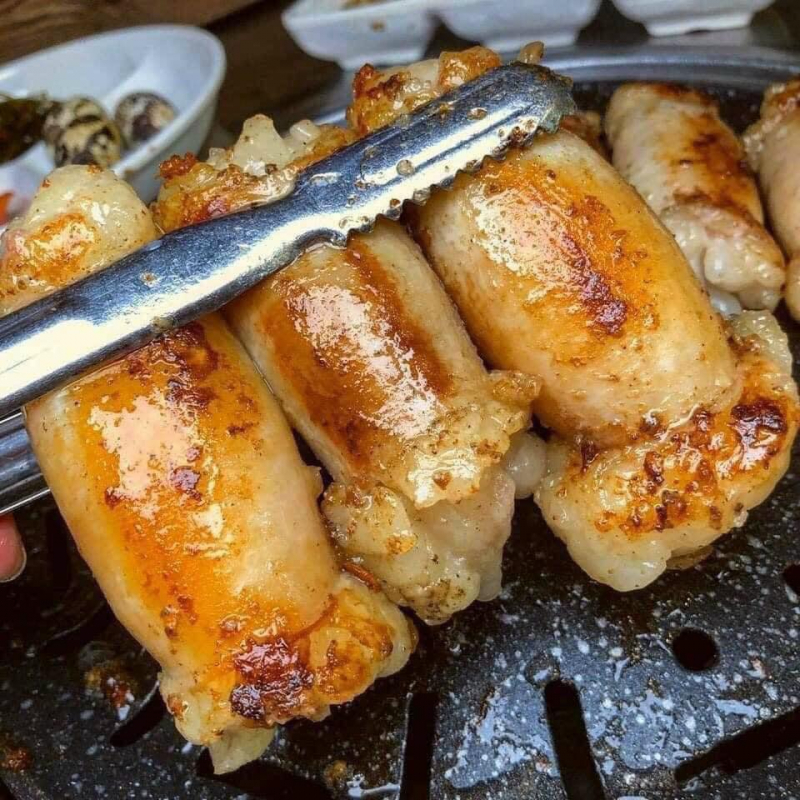 BEEBUK - Buffet Lẩu Nướng Chảo Gang