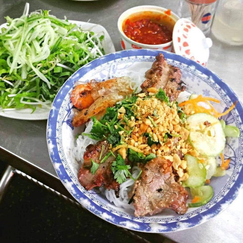 Bún Thịt Nướng 163 Hoàng Văn Thụ