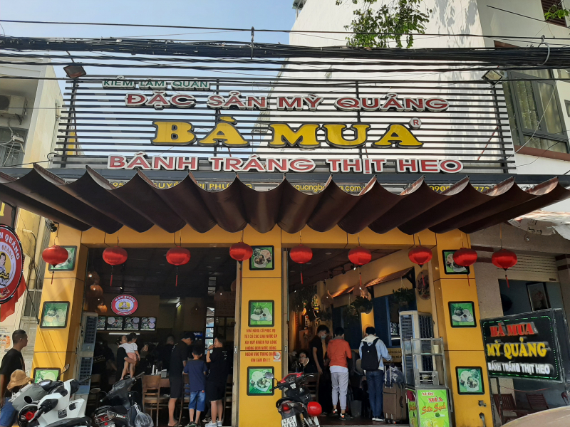 Gỏi cuốn Bà Mua