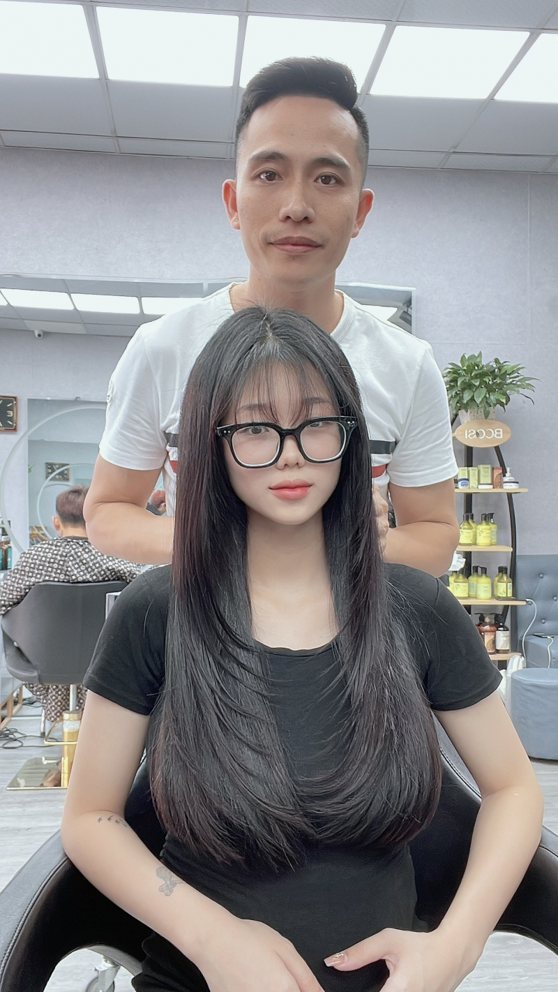 Nguyễn Hùng Hair Salon