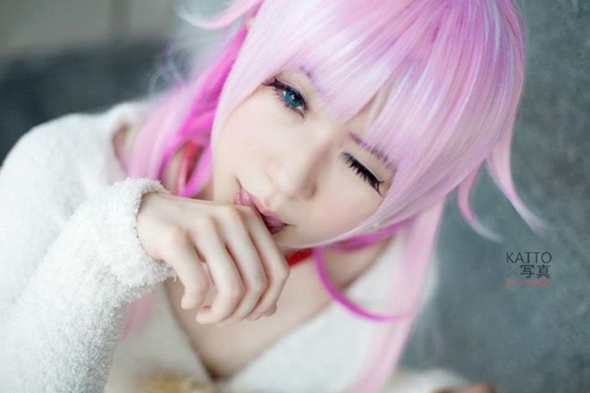 Vẻ cuốn hút của nữ cosplayer người Thái