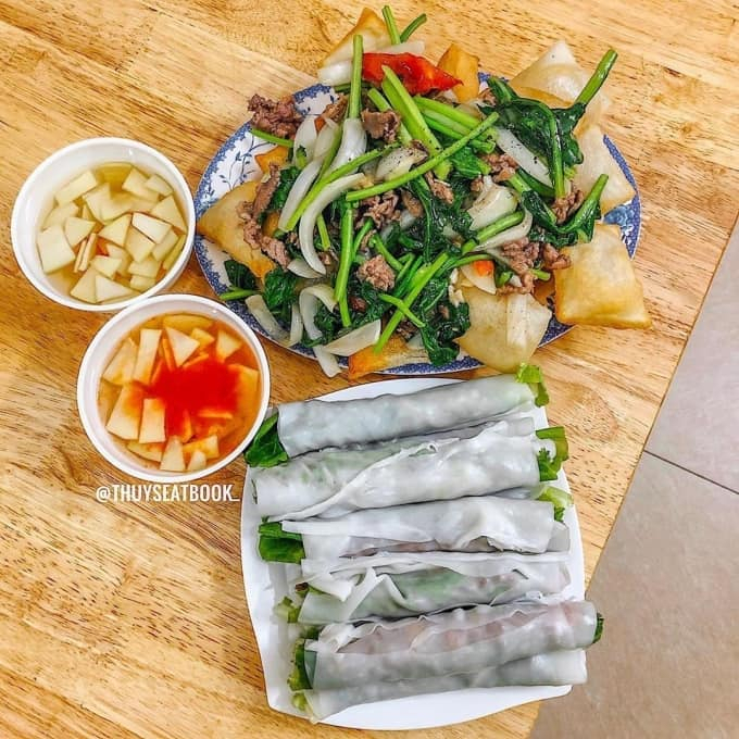 Phở cuốn Thanh Hằng