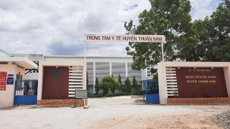 Phòng khám đa khoa thuộc trung tâm y tế huyện Thuận Nam