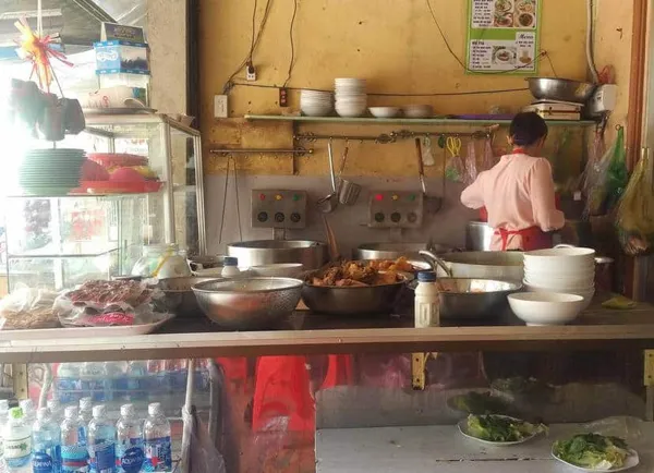 Bún bò Đà Lạt Bà Sồi 1