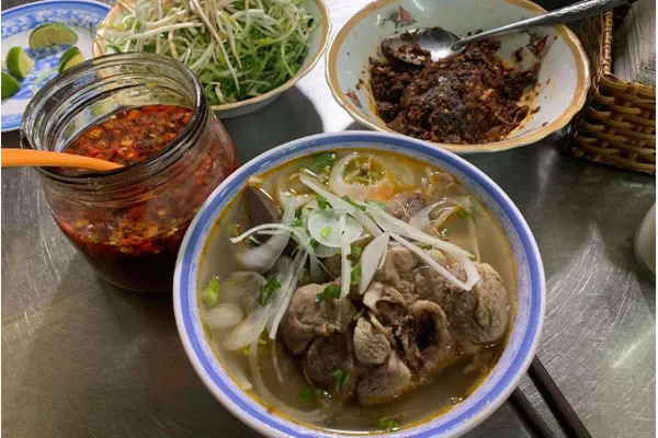 Bún bò Đà Lạt Dì Đản 2