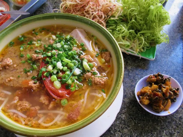 Bún riêu cua ốc Phan Rang 2