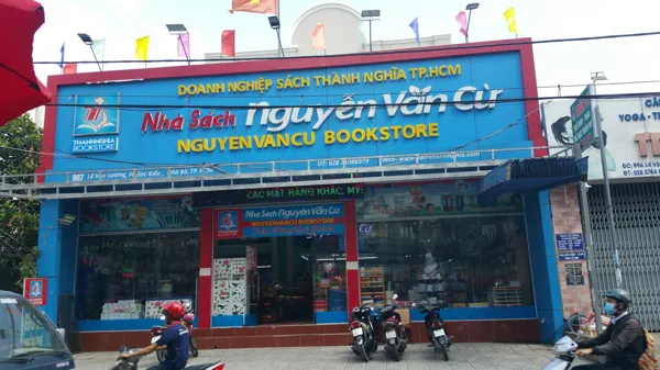 Nhà sách Nguyễn Văn Cừ 2